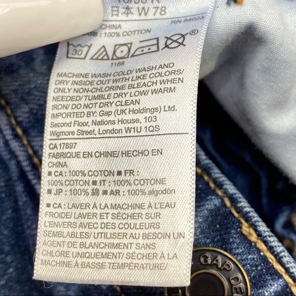 Gap Sexy Boyfriend Fit Distressed San Francisco Patch Crop Jeans Blue 10 - Picture 6 of 10